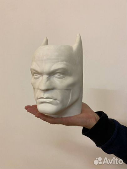 Гипсовое кашпо Бетмен/Статуэтка/Карандашница/Ваза