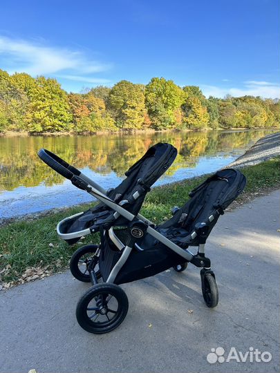 Коляска для двойни или погодок