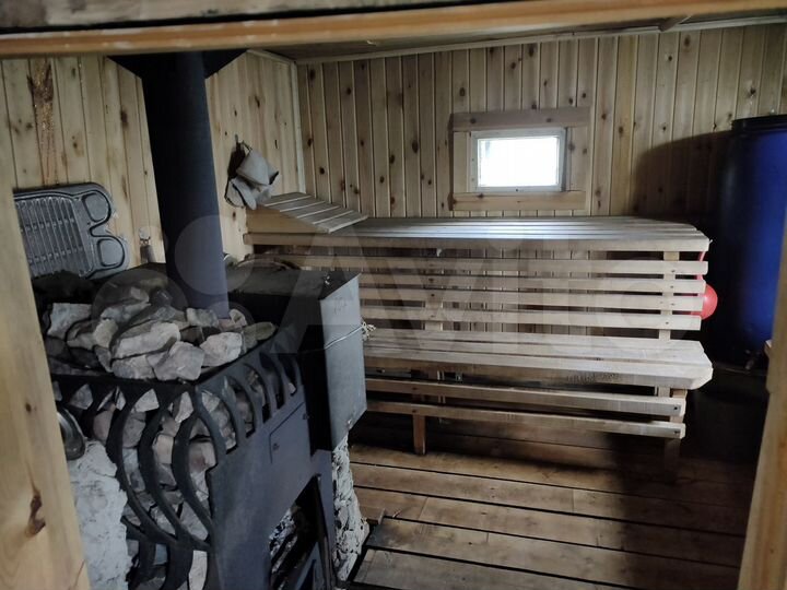 Дом 27 м² на участке 36 сот.