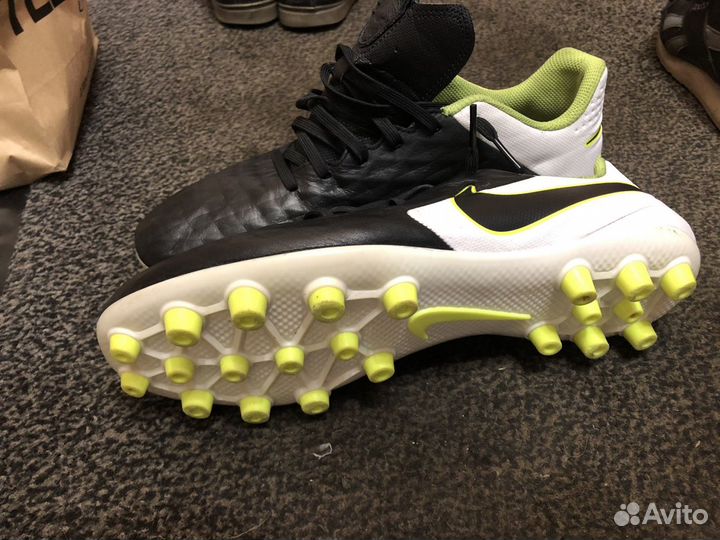 Бутсы nike tiempo