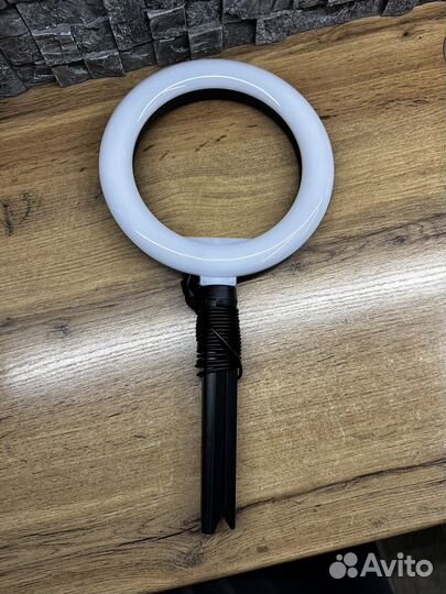 Кольцевая лампа