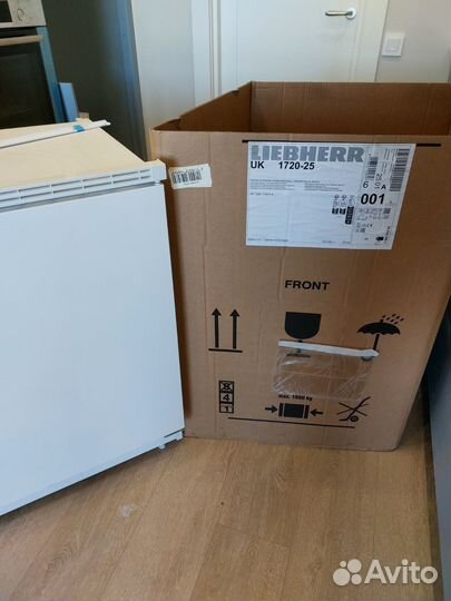 Встраиваемый холодильник liebherr UK 1720