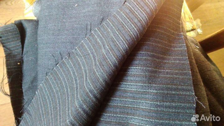 Ткань костюмная плотная