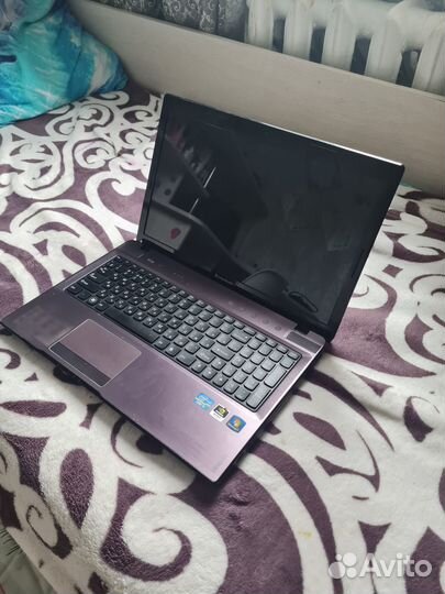 Ноутбук lenovo