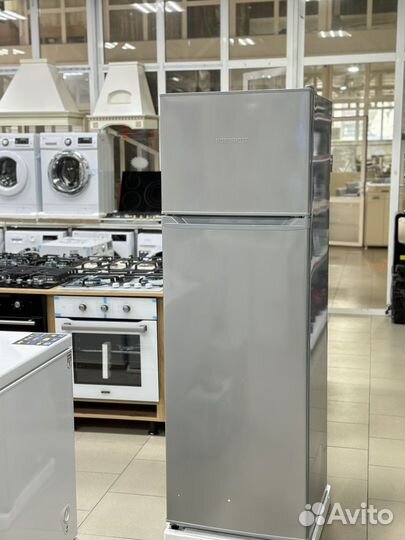 Холодильник новый