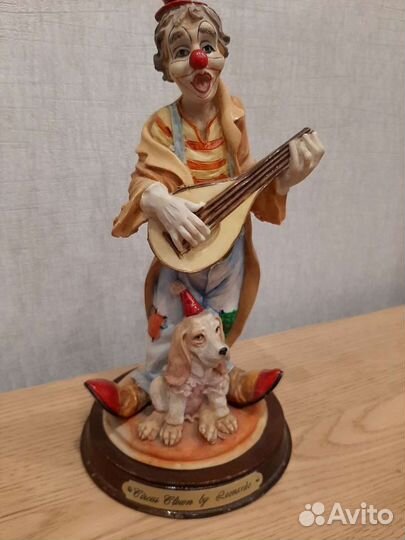 Фарфоровые статуэтки