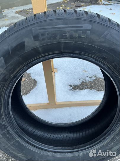 Pirelli Ice Zero 225/65 R17 106T