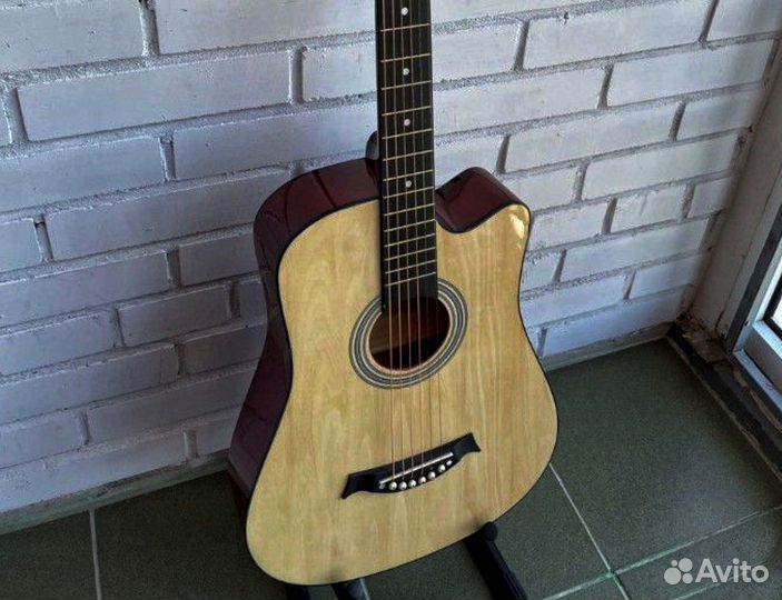 Акустическая гитара / Классическая гитара