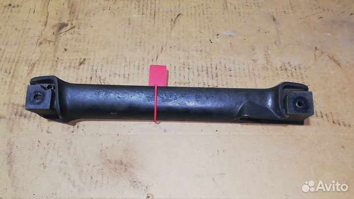 Ручка двери внутренняя правая / 4