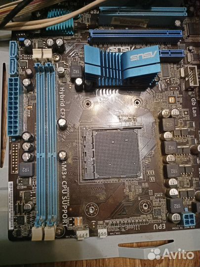 Материнская плата AM3+