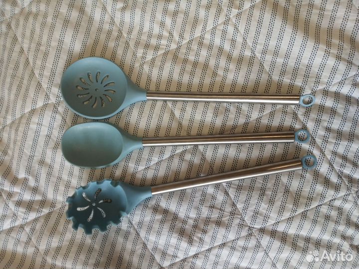 Ложки, столовые приборы