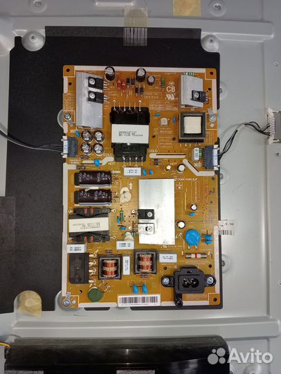 BN44-00806A бп от Samsung UE40JU6610