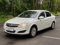 Opel Astra 1.6 MT, 2011, 165 000 км, с пробегом, цена 640 000 руб.