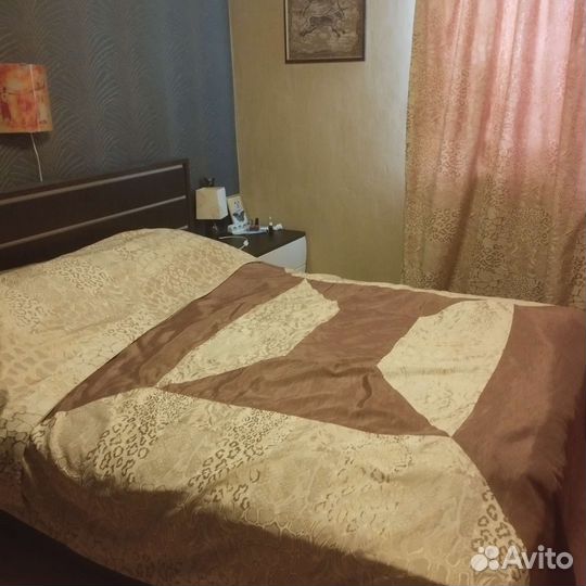 Комплект шторы и покрывало бу