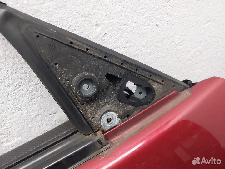 Дверь боковая правая передняя Subaru Forester (S11)