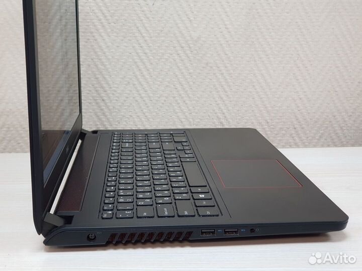 Ноутбук игровой Dell на Core i7 6700HQ с Гарантией
