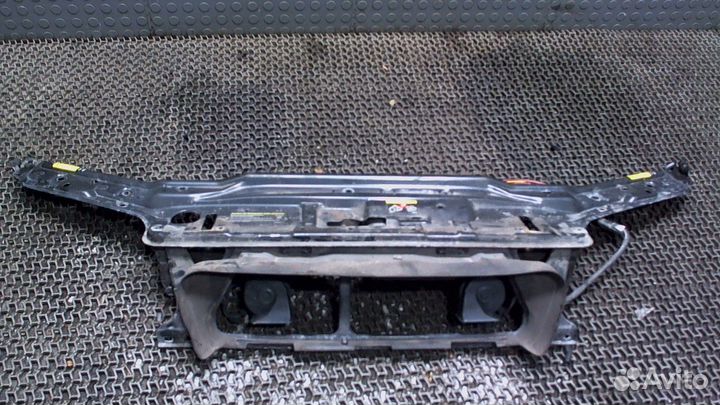 Рамка капота Volvo S60, 2007