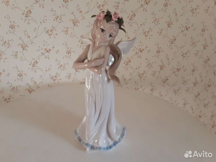 Фарфоровые статуэтки италия