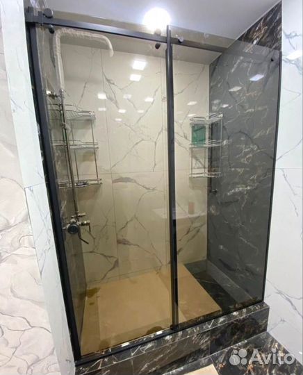 Душевые стеклянные перегородки