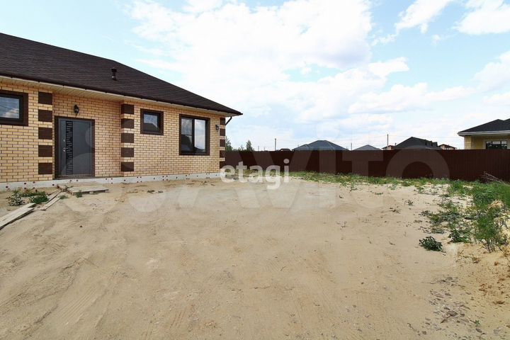 Дом 112,7 м² на участке 10,4 сот.