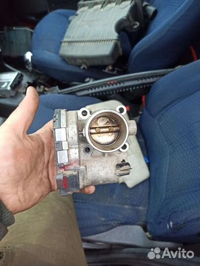 Дроссельная заслонка Fiat Punto 2