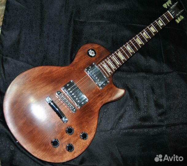 Gibson les paul studio worn 2011