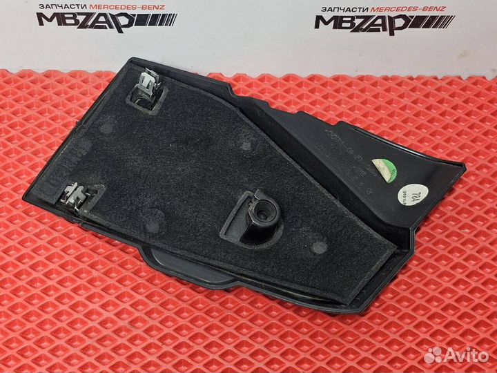 Крышка двигателя левая m278 Mercedes W222
