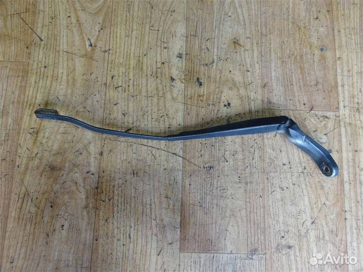 Поводок стеклоочистителя передний левый Ford Gala