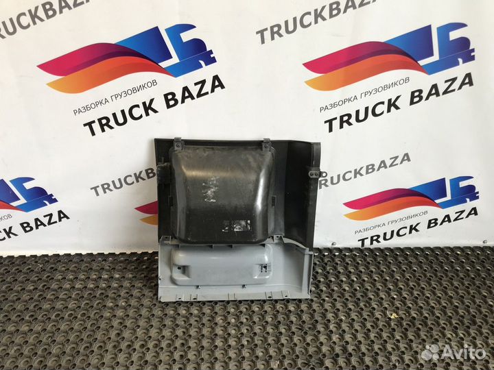 Вещевой отсек Mercedes-Benz Actros