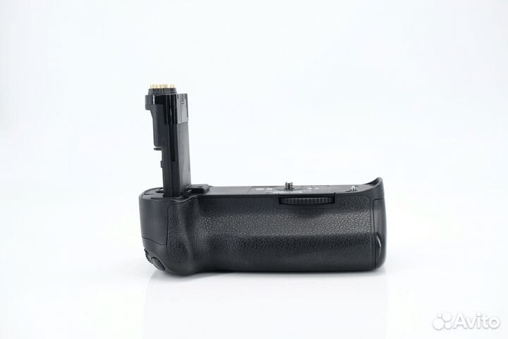 Canon BG-E11 Battery Grip отл. сост., обмен