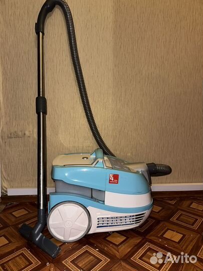 Моющий пылесос Zelmer