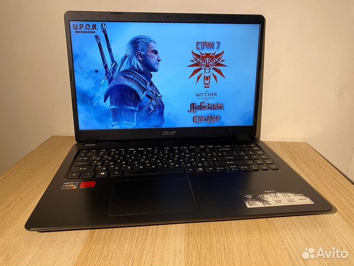 Acer Ryzen 3-3200u/Radeon 540x/8GB/SSD/FHD