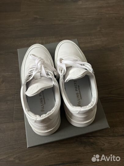 Кроссовки Filling pieces