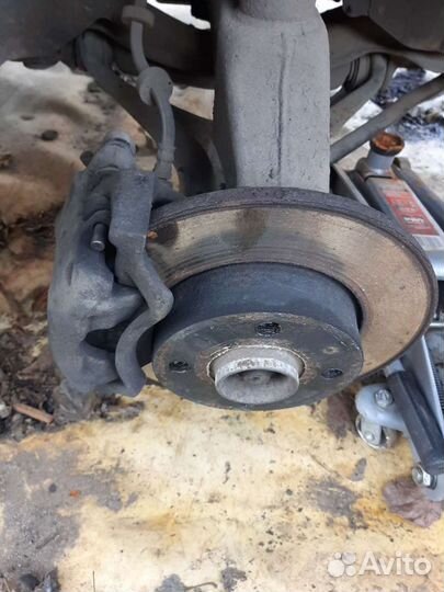 Супорта и диски на ауди 80 б3