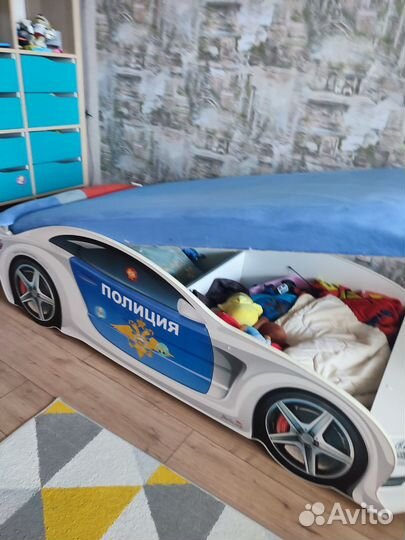 Детская кровать машина с матрасом