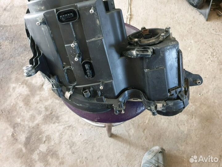 Фара левая мерседес 211 ксенон