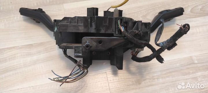 Блок подрулевых переключателей Ford Focus 2