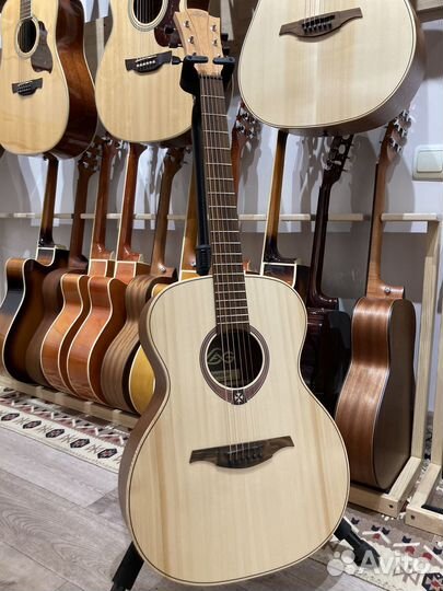 Акустическая гитара Lag t70a-nat