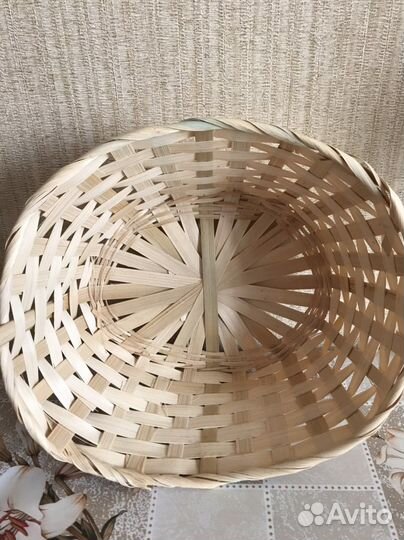 Корзинка для подарков и цветов