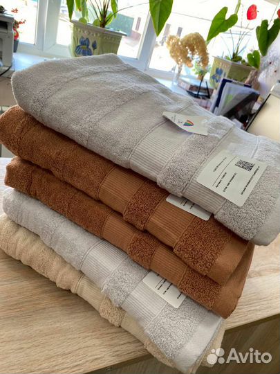Полотенца в ассортименте
