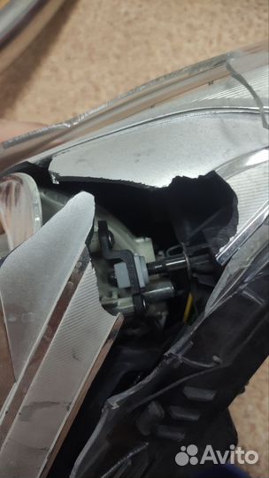 Левая фара Hyundai Creta