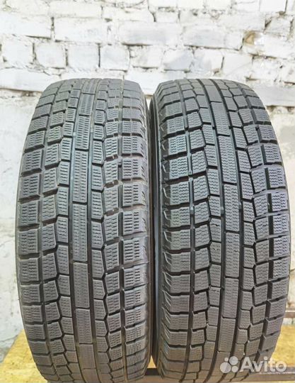 Yokohama Ice Guard IG20 215/60 R17 96Q