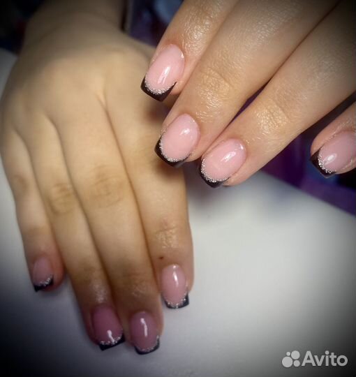 Маникюр,наращивание ногтей