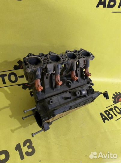 Впускной коллектор Peugeot 206 1998-2012