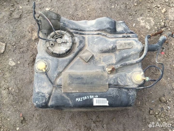 Бак топливный Mazda 3