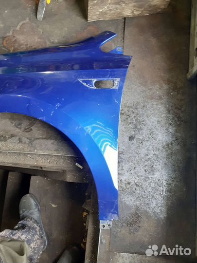Крыло переднее левое Volkswagen polo