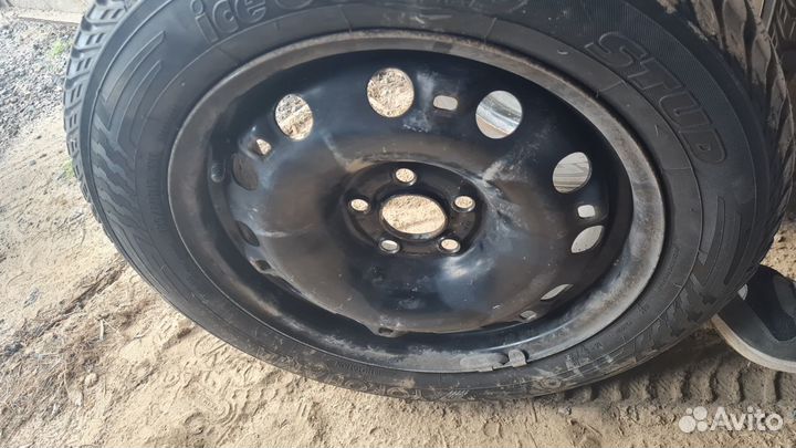 Yokohama Ice Guard Stud IG55 185/60 R15 88T