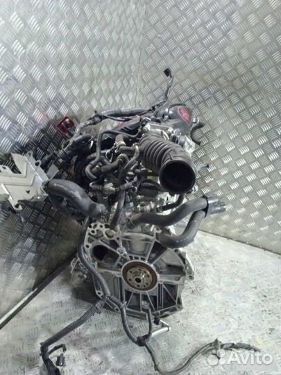 Двигатель Nissan Note HR16