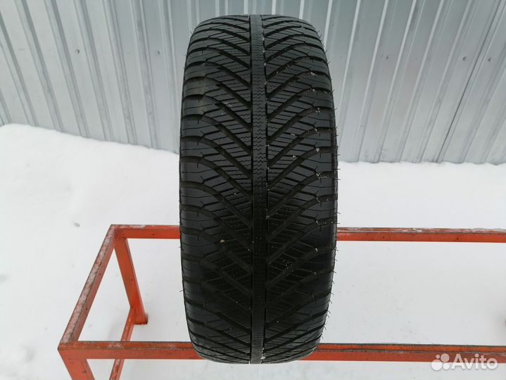Goodyear Vector 4Seasons 225/55 R17 V
