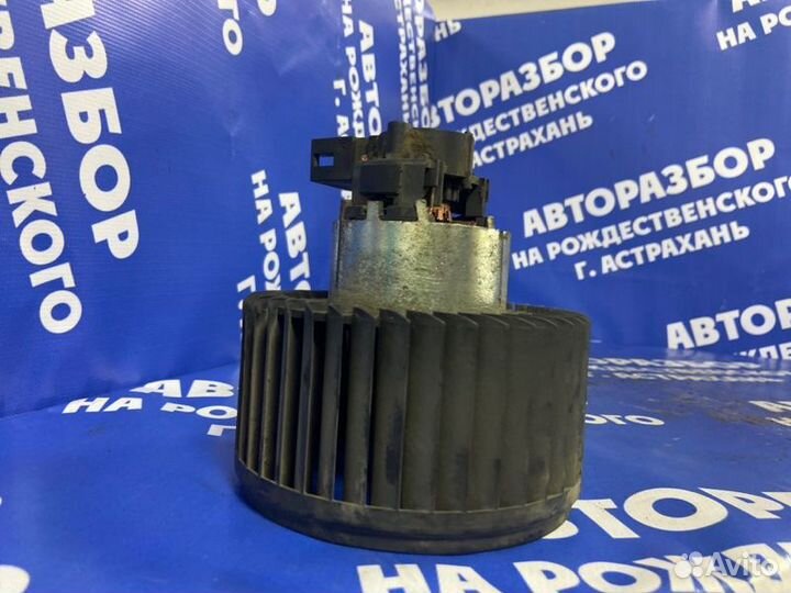 Моторчик печки. Peugeot Boxer фургон PSA4HV10TRJ1